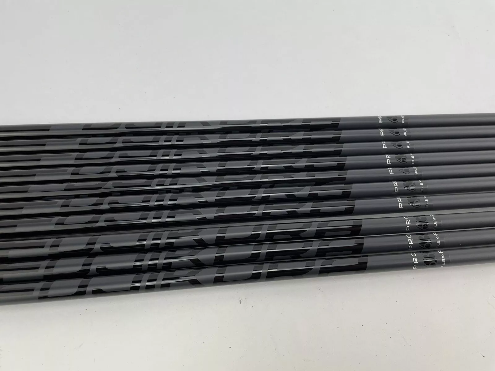 Fujikura Pro 63i Iron Shaft Set (10) Regular Flex Graphite/0.370 Parallel/New